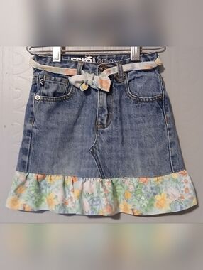 Ecko Vintage girls Size 5 Floral Jean Skirt